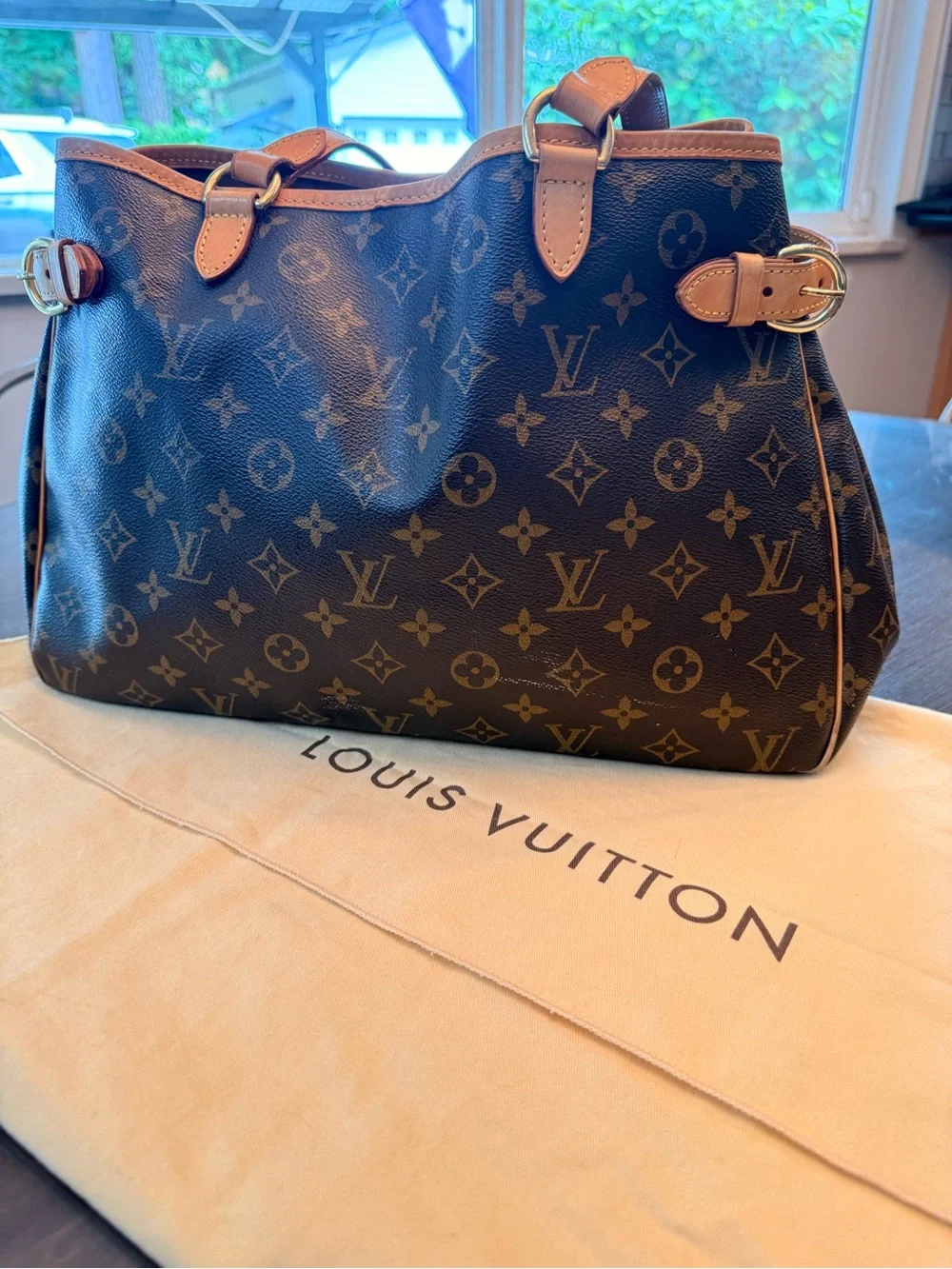 Louis Vuitton Monogram Canvas Batignolles Horizontal - Picture 1 of 7